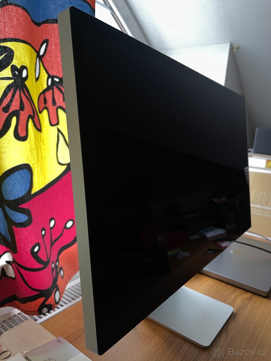 Apple Studio Display v záruce - 3