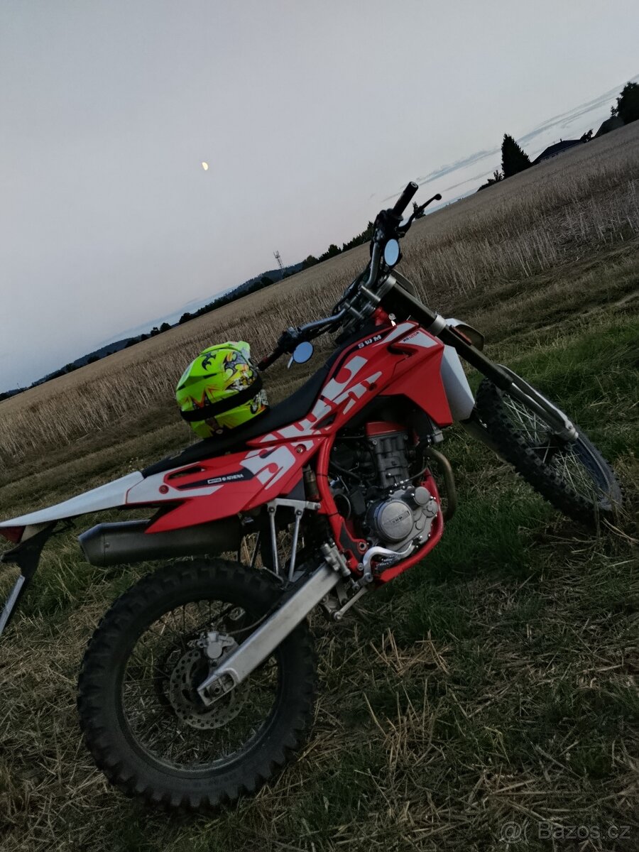 SWM RS 125 R - 3