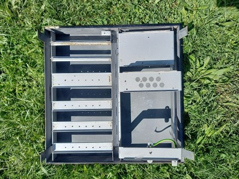 Predám kovovú rozvodnú skriňu - 3