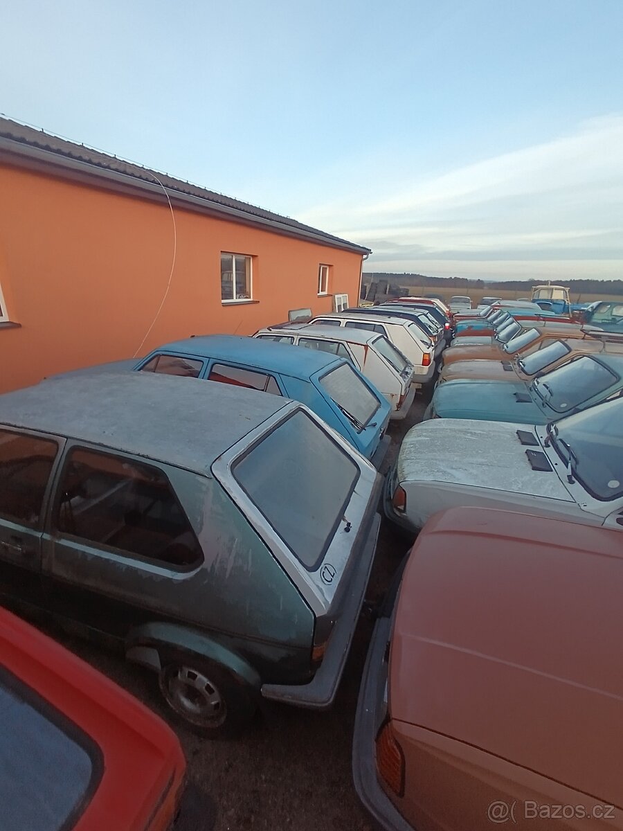 Prodám více kusů VW Golf - 3