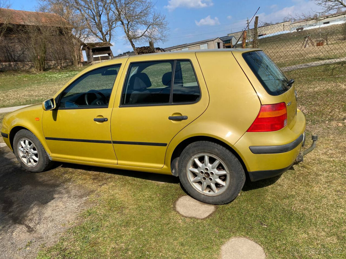 VW Golf IV 1.6 74kW - 3