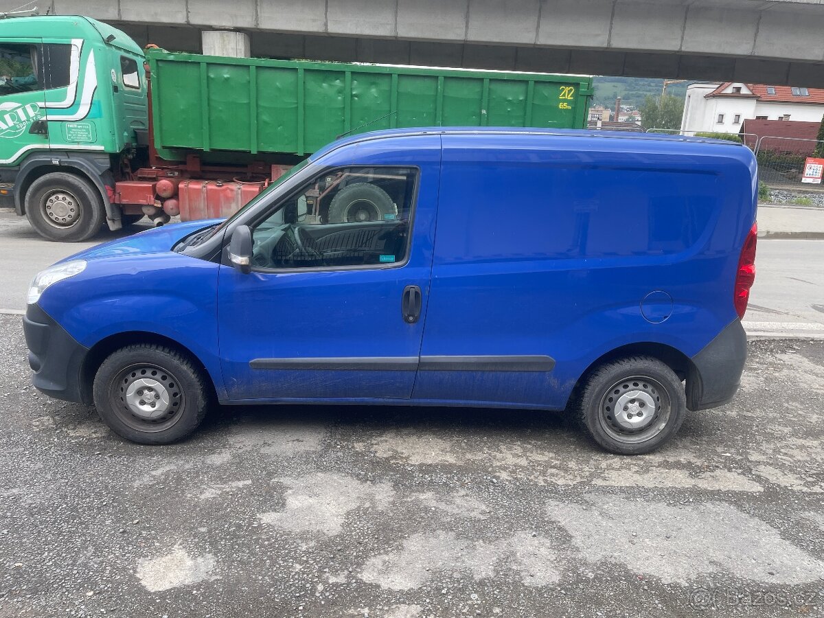 FIAT DOBLO CARGO 1,3 JTD - 3