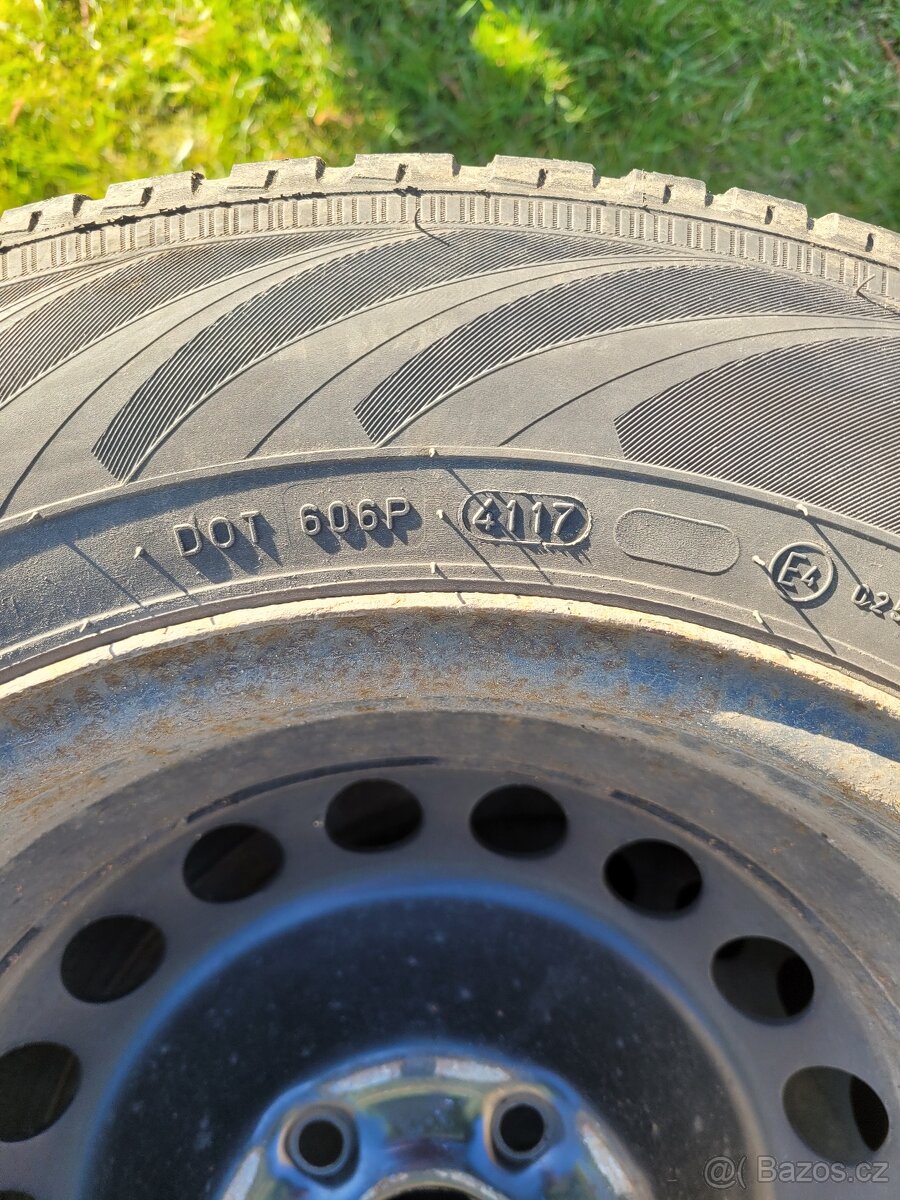 Zimní pneu 195/65 R15 - 3