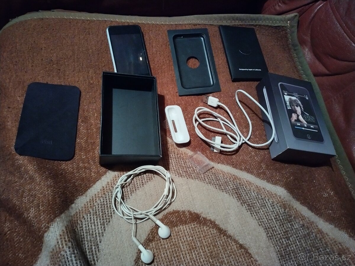 Prodám iPod touch 1 - 3