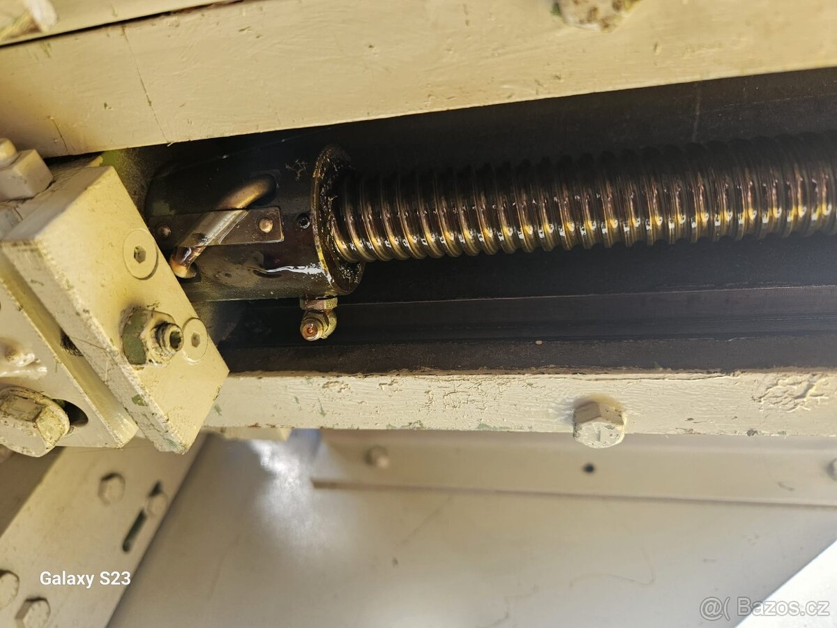 FASTI 509 - 12/4 - nůžky tabulové hydraulické - 3