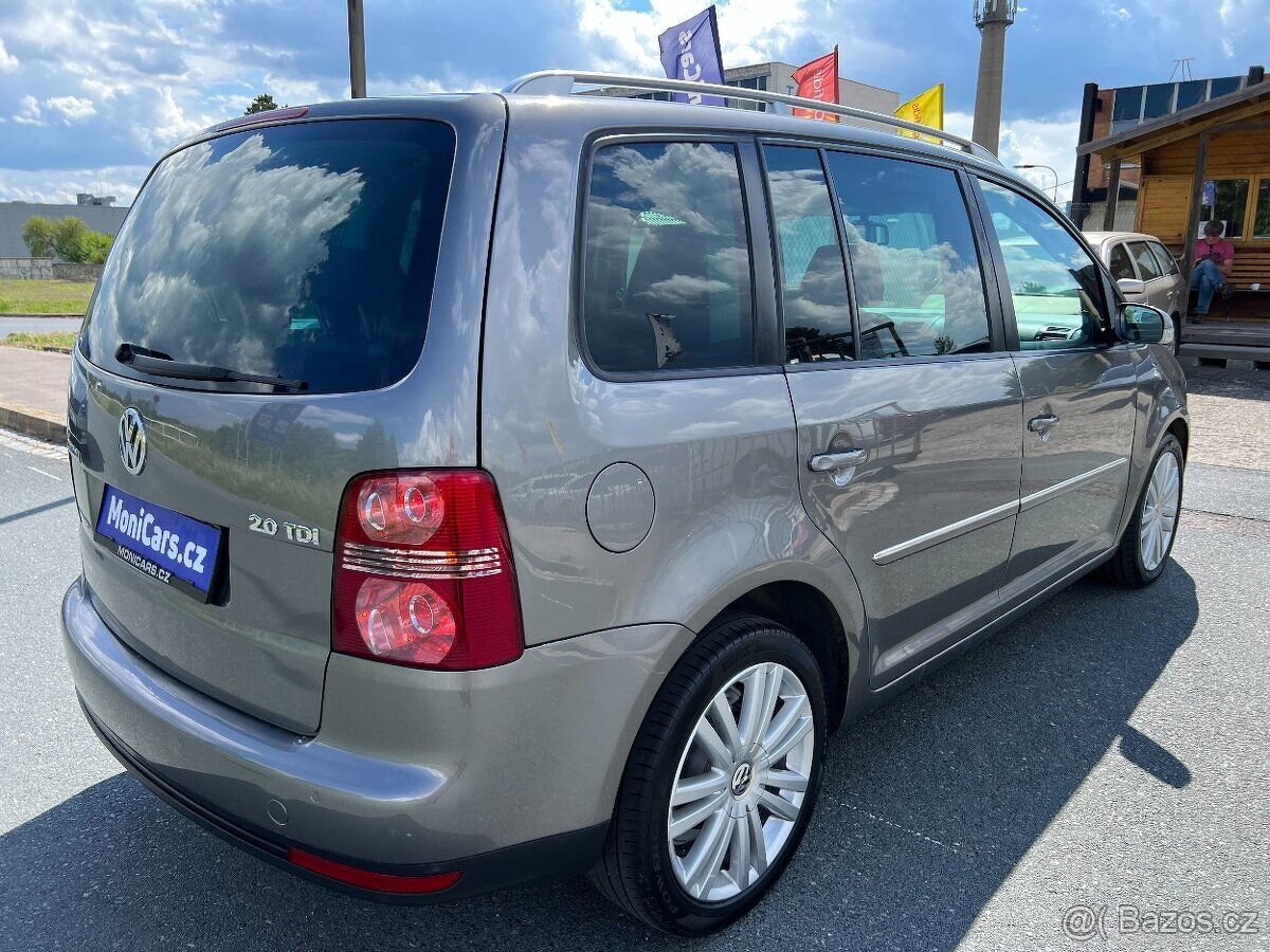 Volkswagen Touran, 2.0 TDi 125kW 7 MÍST, TAŽNÉ - 3