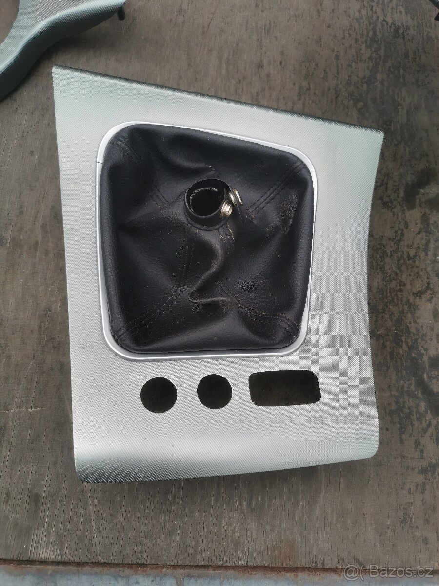 Hliníkový dekor Alfa Romeo 159 - 3