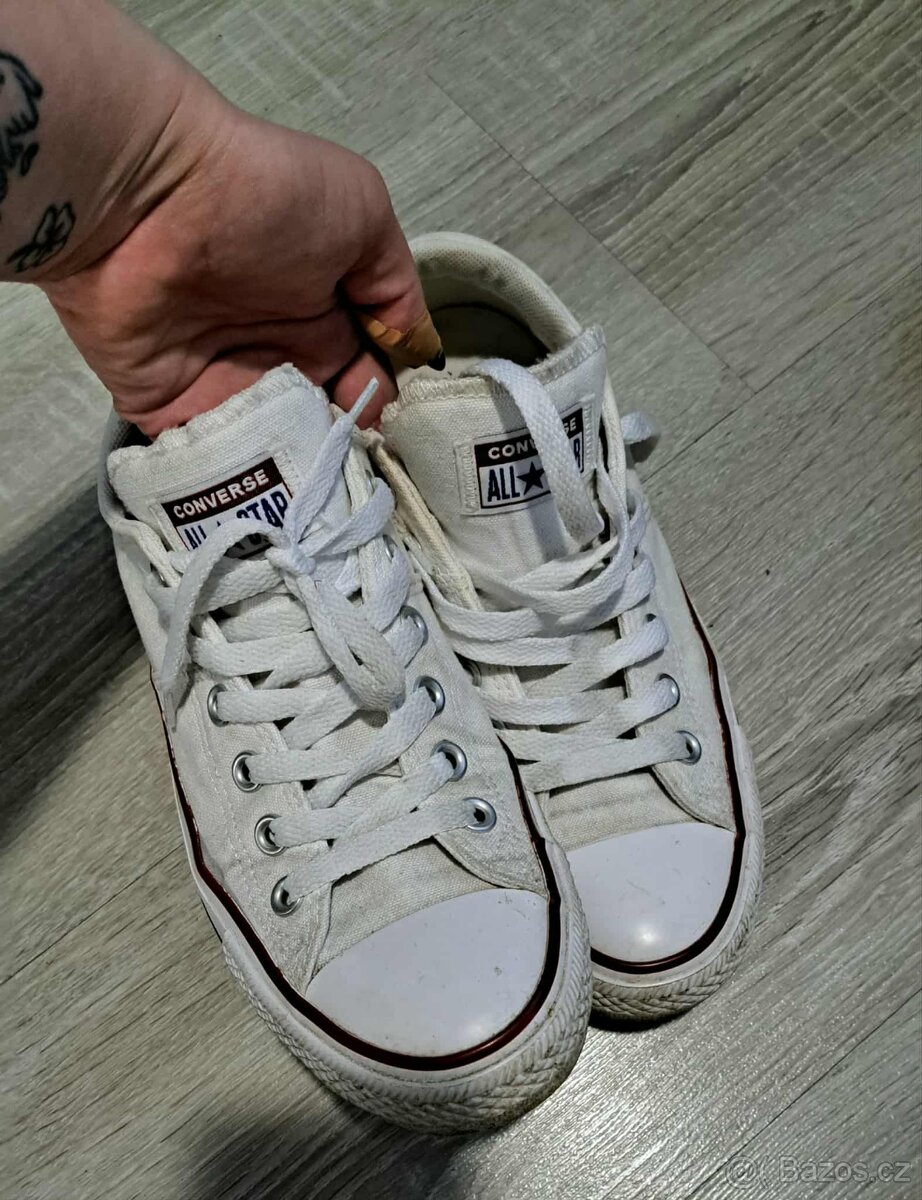 Converse 39 - 3