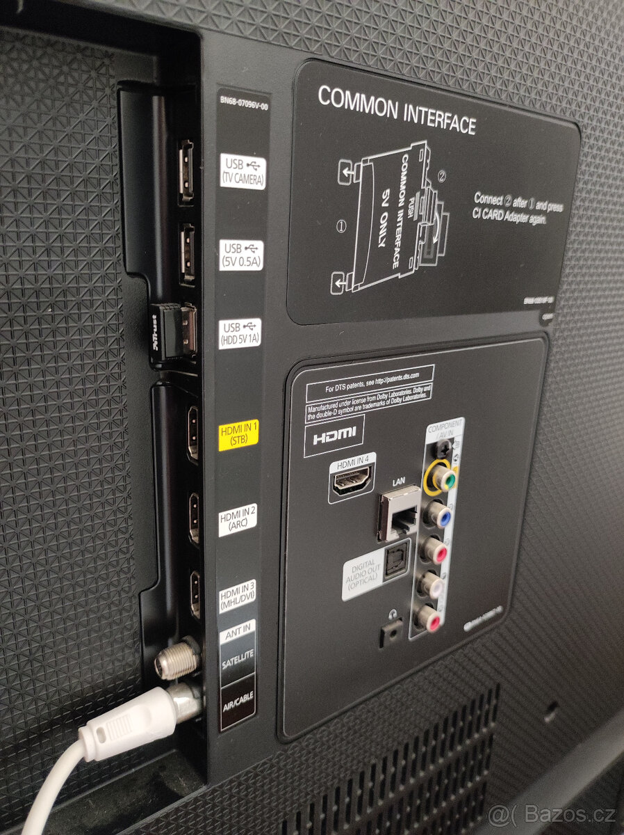 Televize LED Samsung UE55J6282SU 55"/138 cm - 3