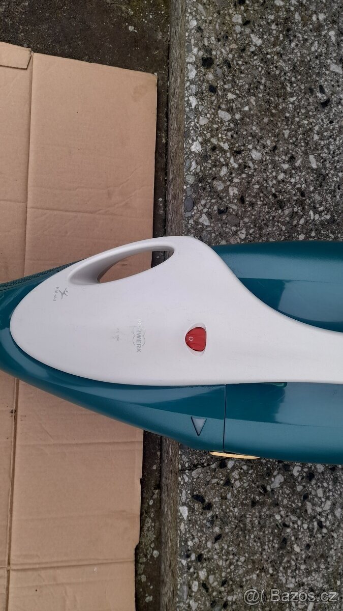 Vysavač Vorwerk 136 s elektronickou klepaci hlavicí - 3