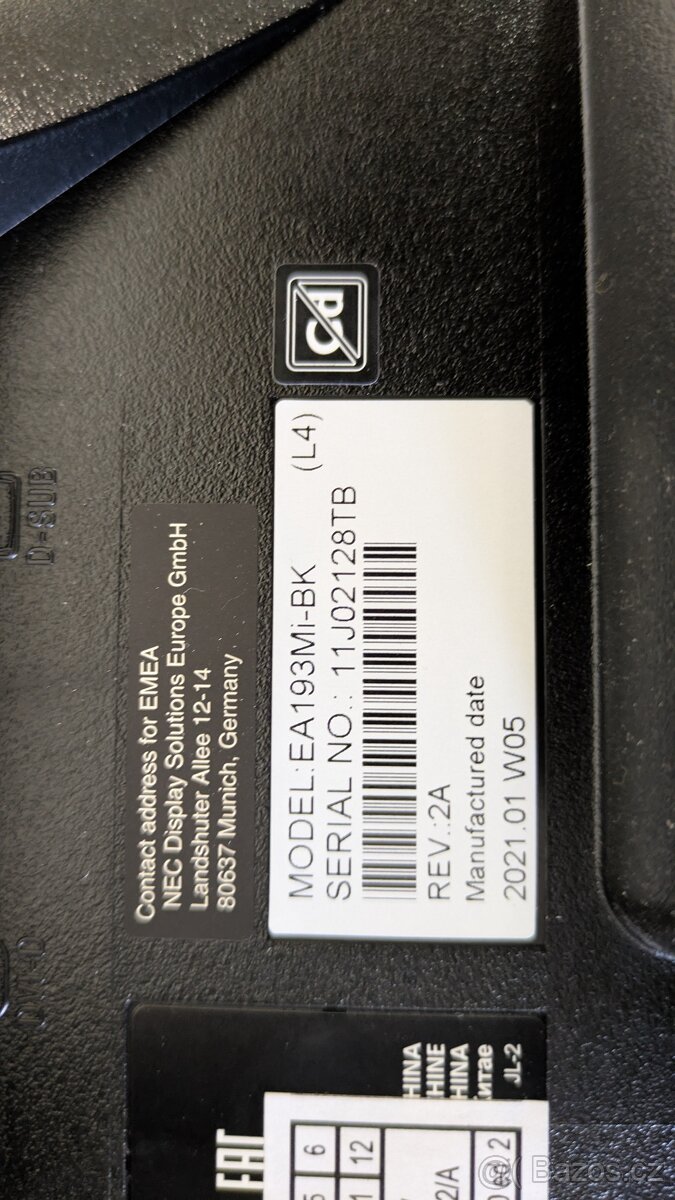 Monitor NEC EA193Mi - dotekový monitor - 3