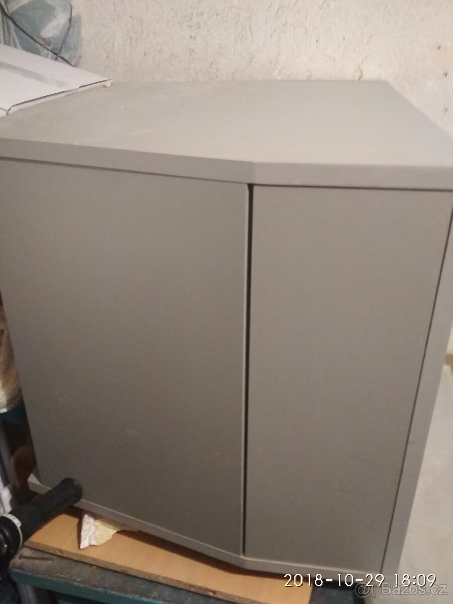 TV stolek - 3
