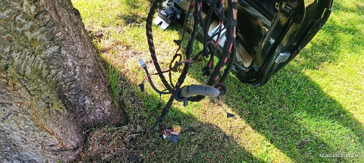 Škoda Superb II face dvere - 3