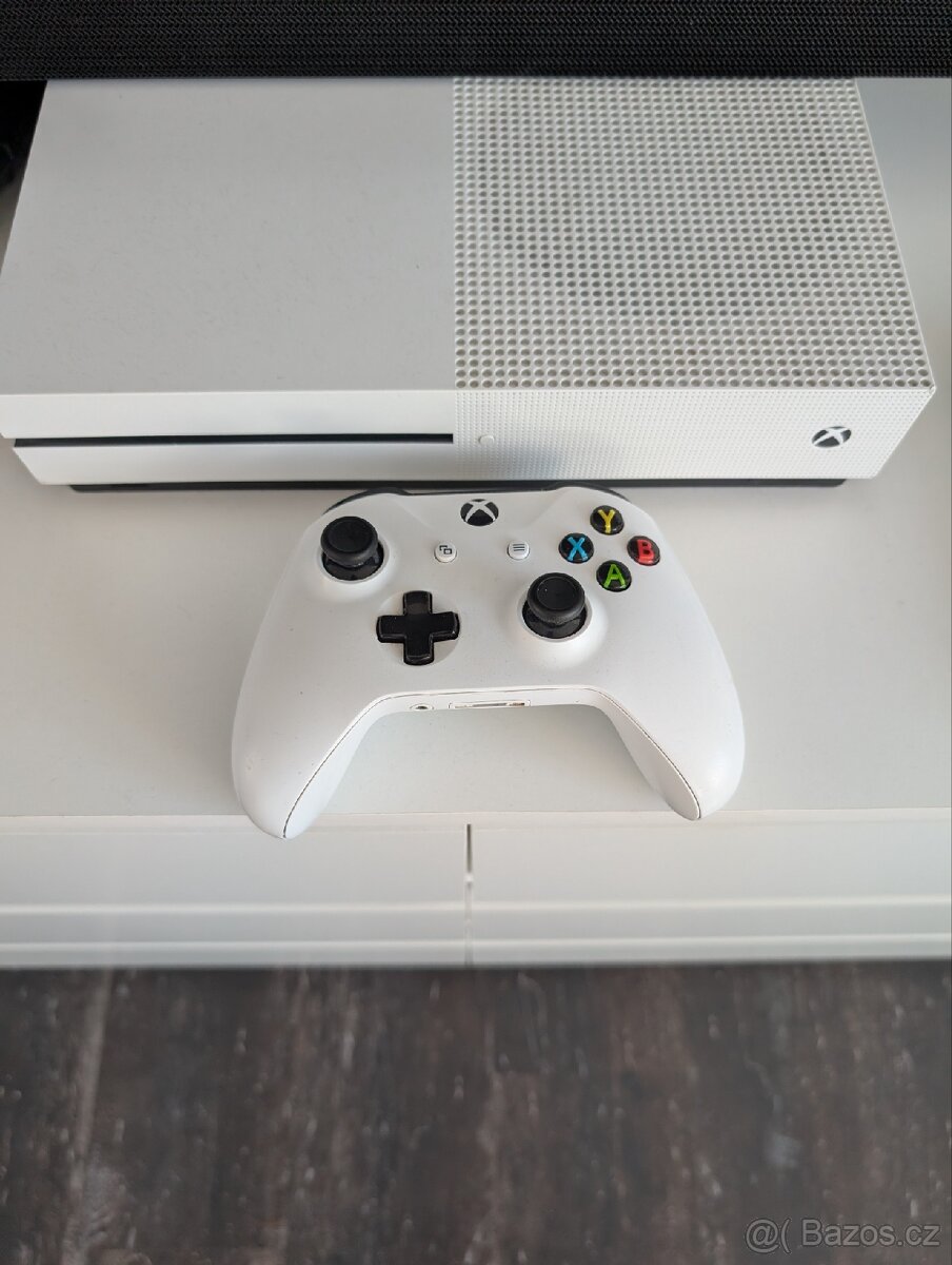 Xbox one s - 3