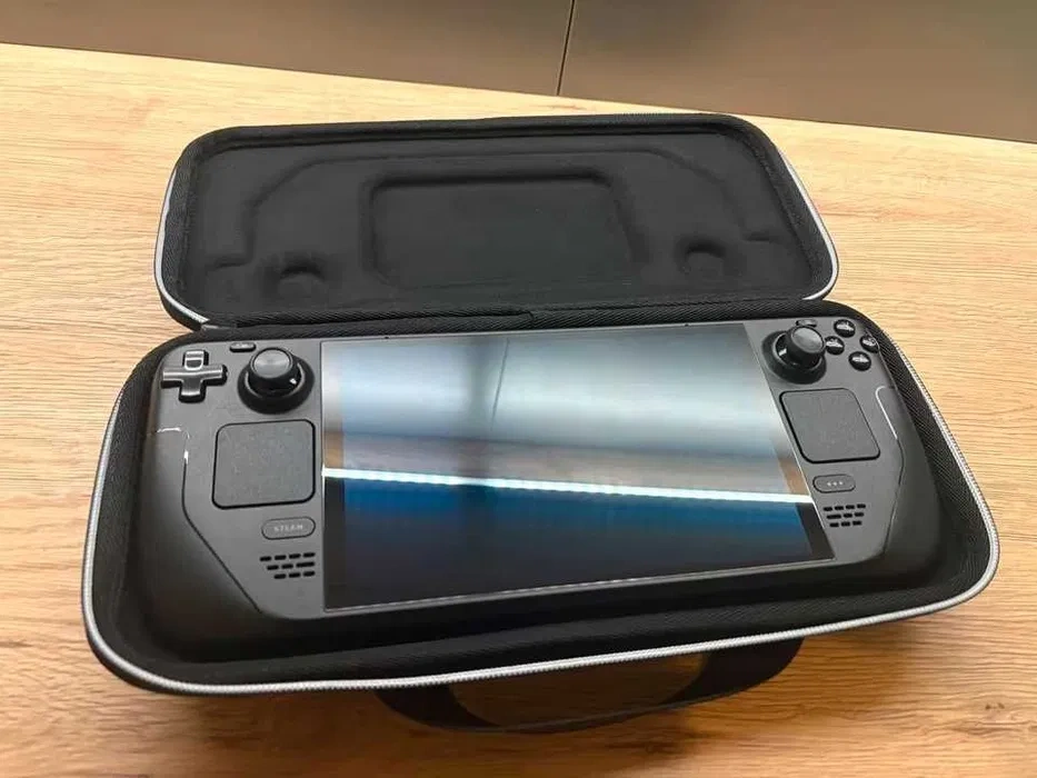 Steam Deck OLED 512 GB + příslušenství - 3