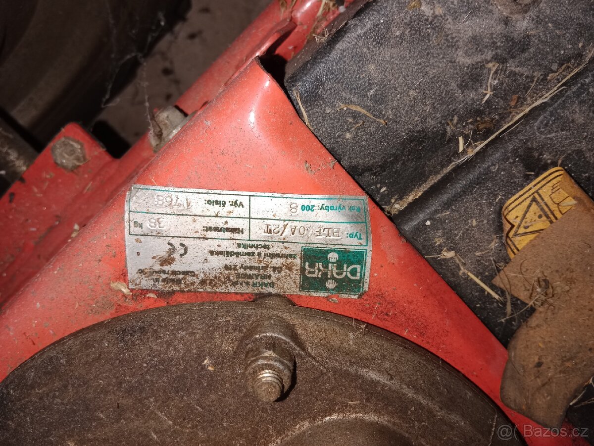 Bubnová sekačka DAKR Honda GCV160 - 3