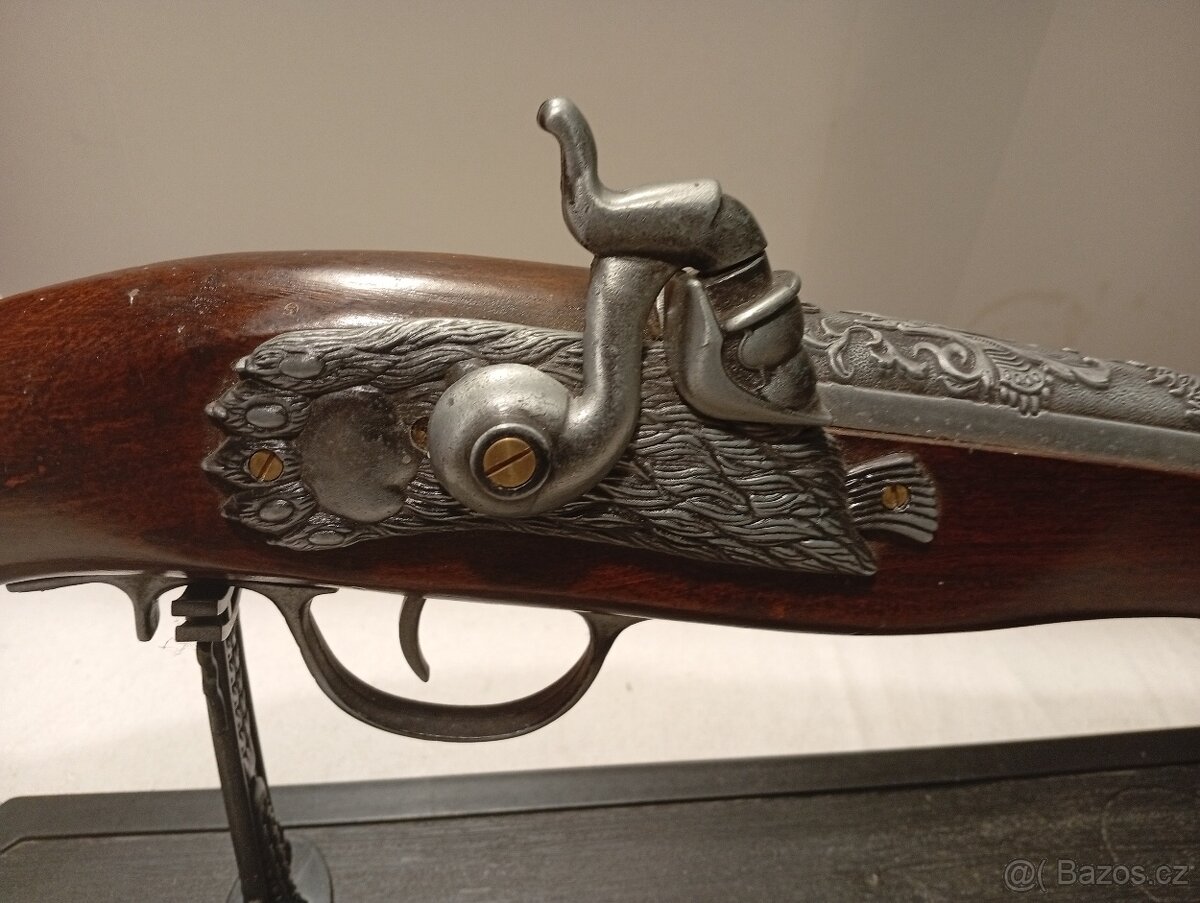 Dekorační replika pušky "medvěd" - 3