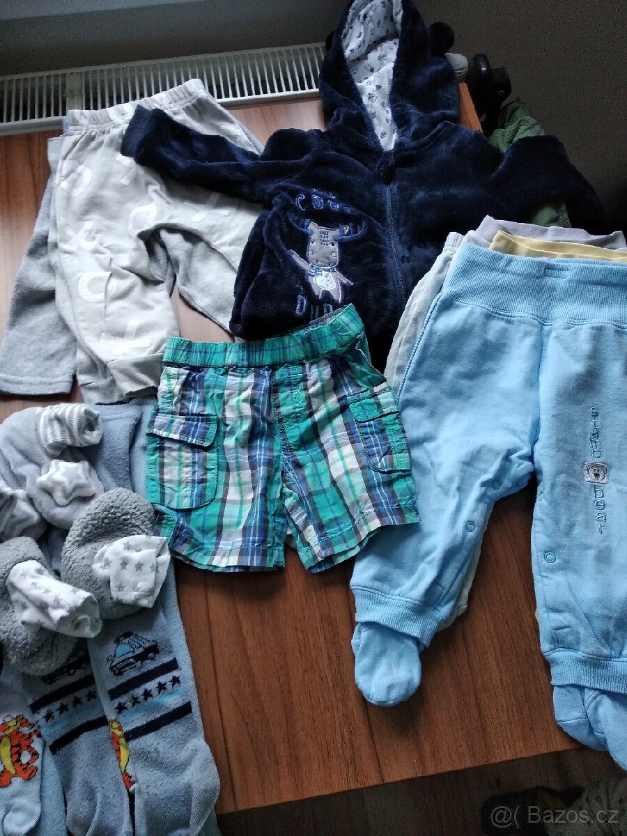 Velký balík oblečení - kluk - velikost 74 - 3