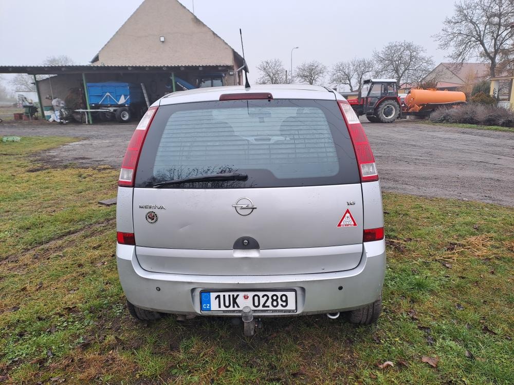 Opel Meriva 1,6 k opravě nebo na ND - 3