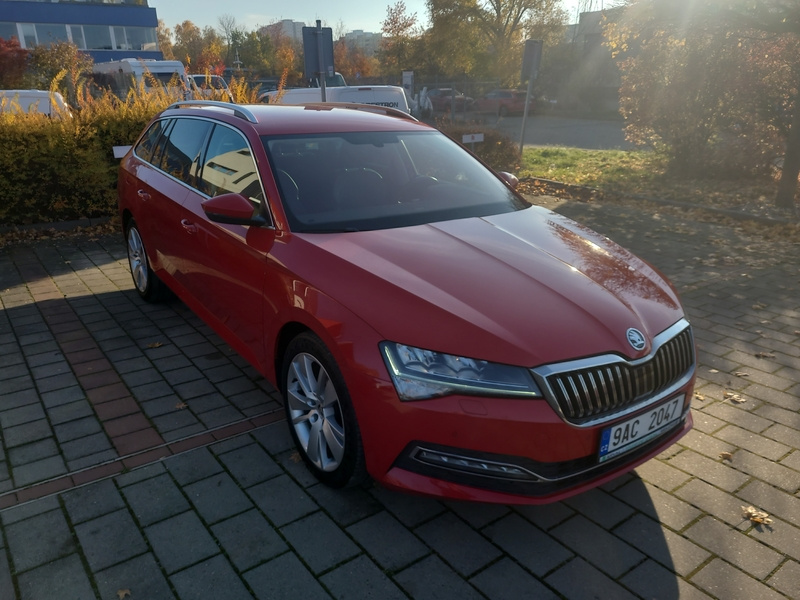 ŠKODA SUPERB 2,0TDI 110 kw DSG WEBASTO - 3