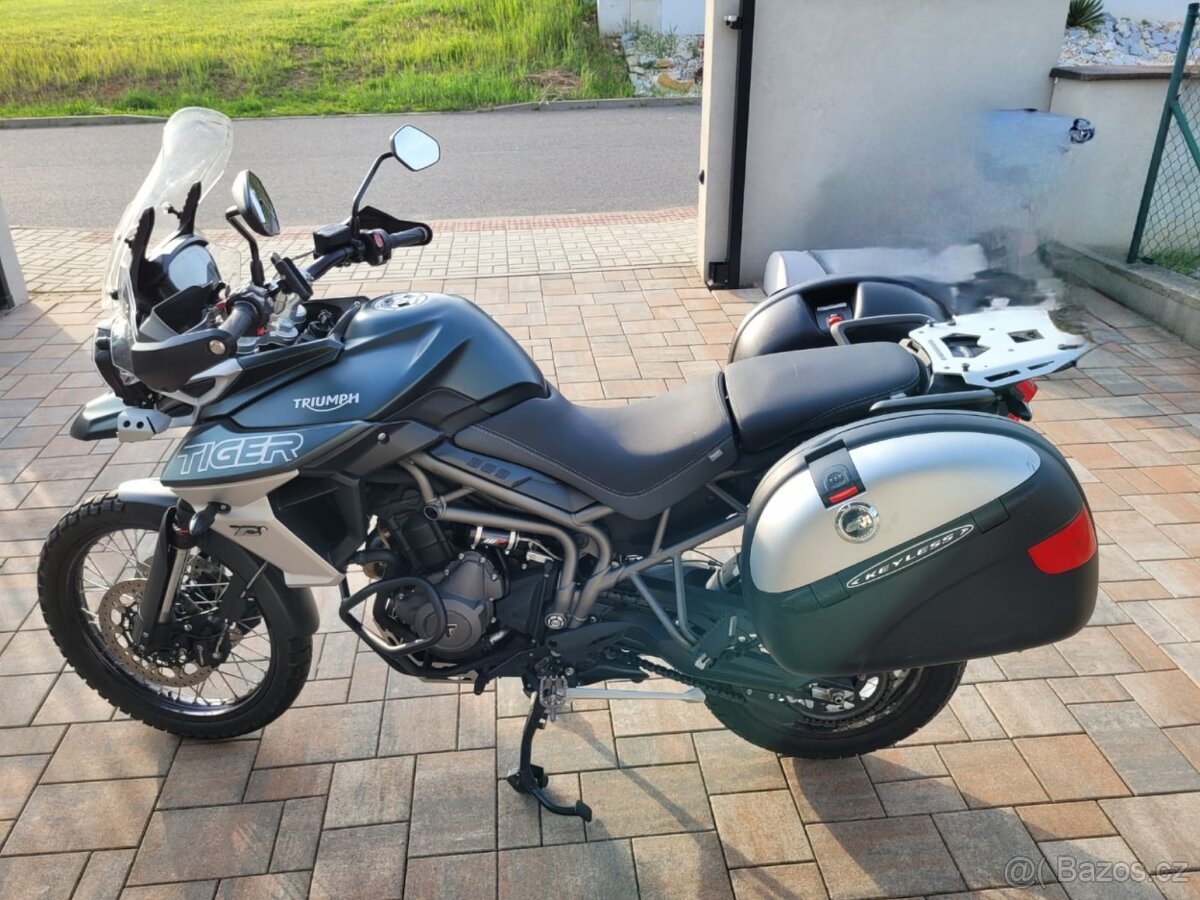 Triumph Tiger XCA 800 - 3
