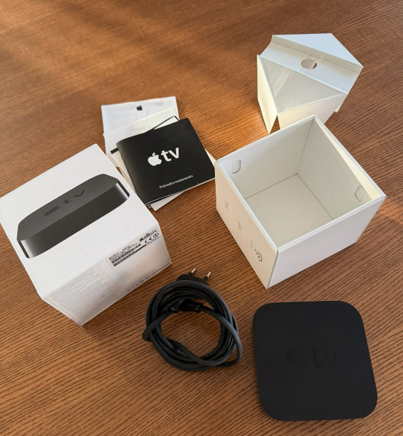 Apple TV (model A1469) – FullHD, AirPlay - 3