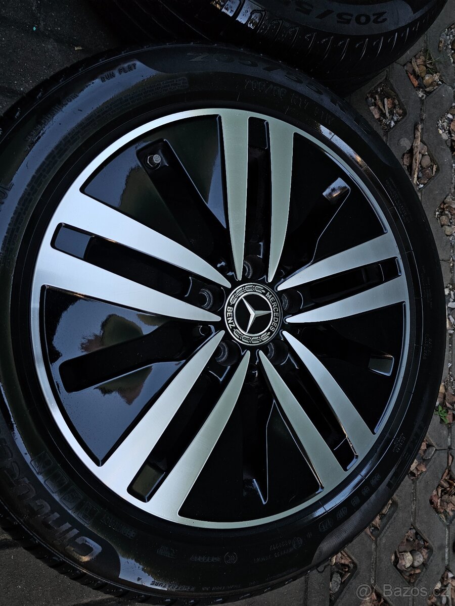 ALU kola letní Mercedes CLA A 5x112 R17 ET44 W177 - 3