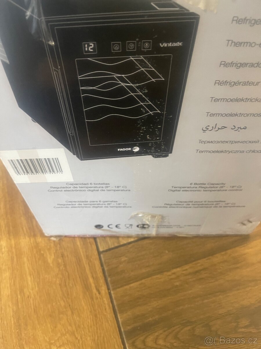 Vinotéka chladici 6 vin - 3