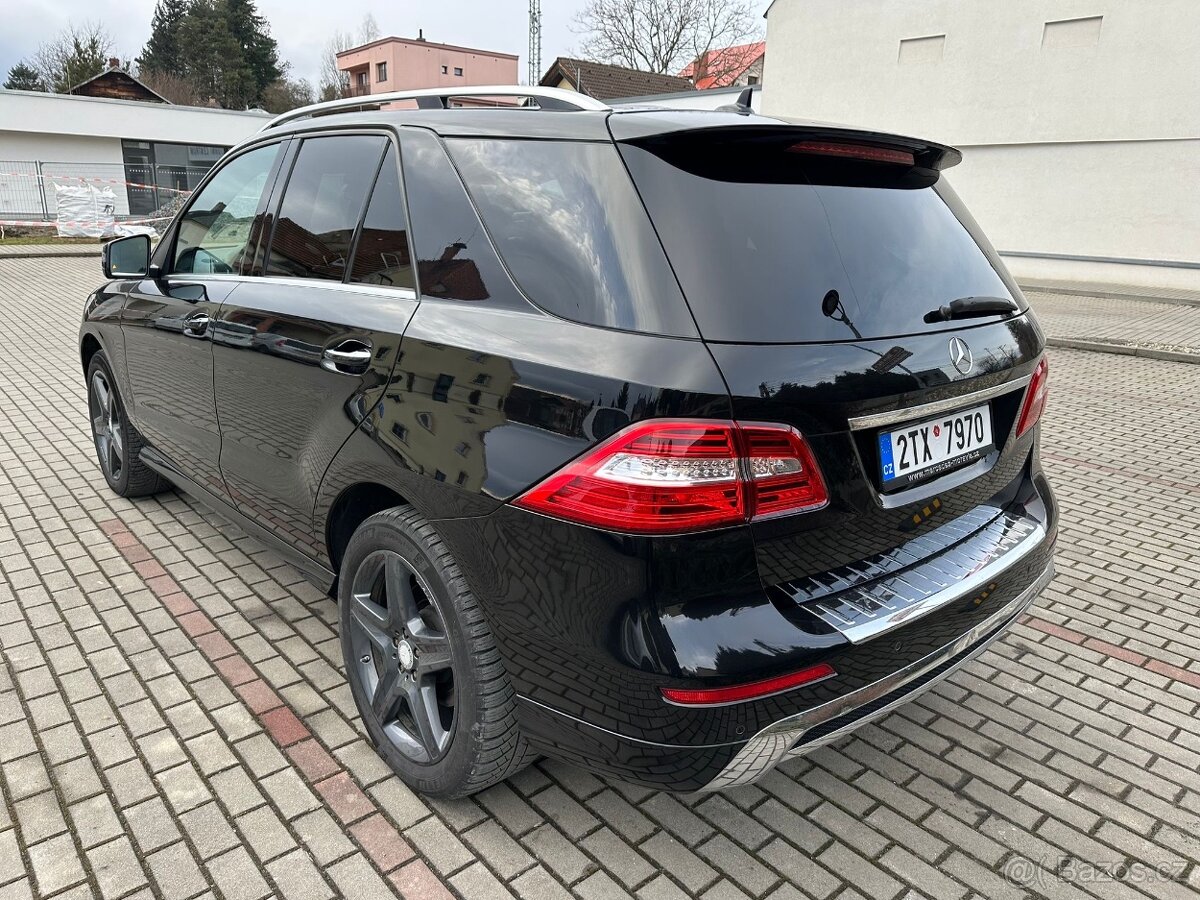Mercedes-Benz ML 350d 4M - 3
