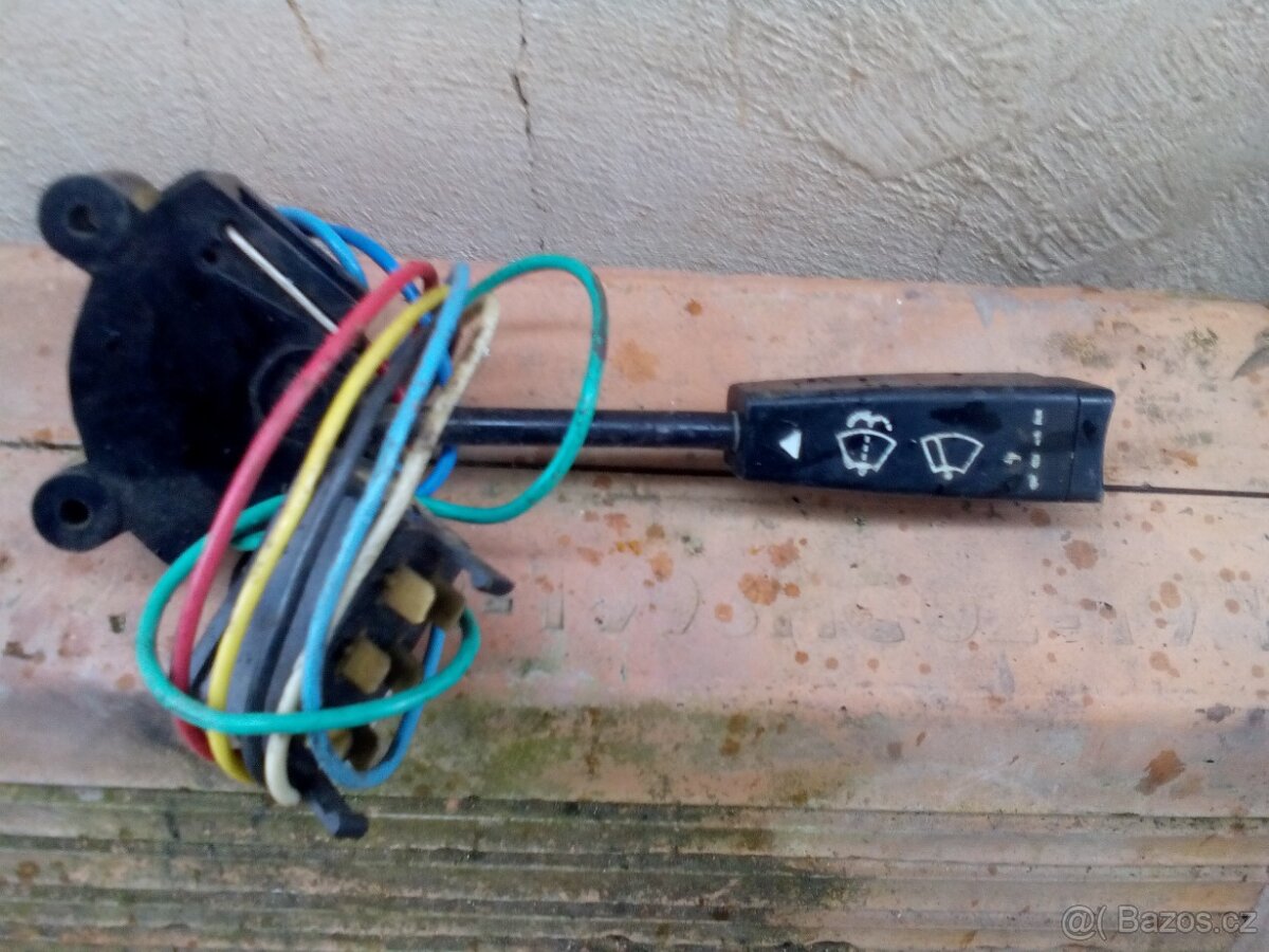 náhradní díly na škoda 105/125 - 3