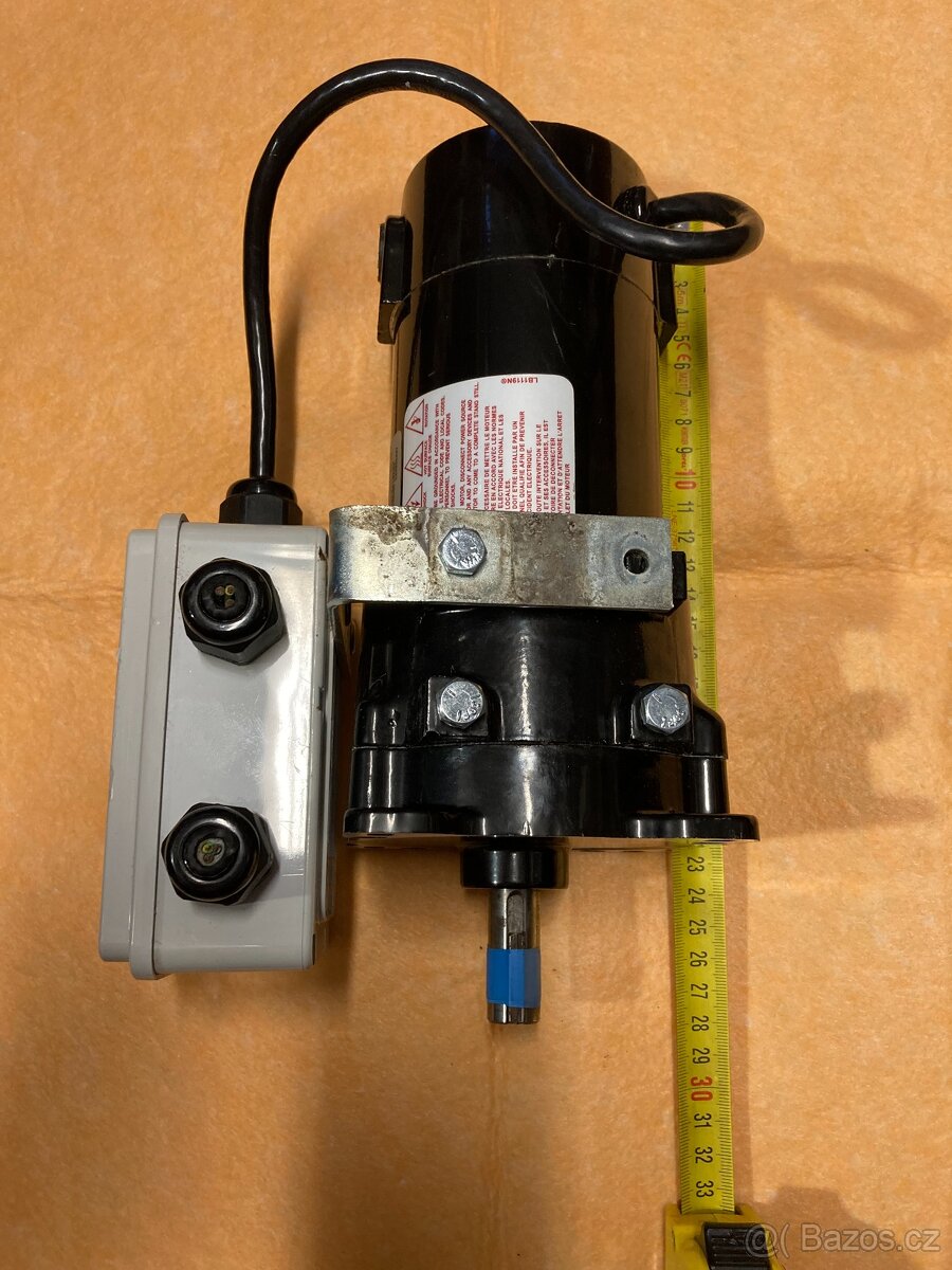 Elektromotor s prevodovkou - 3