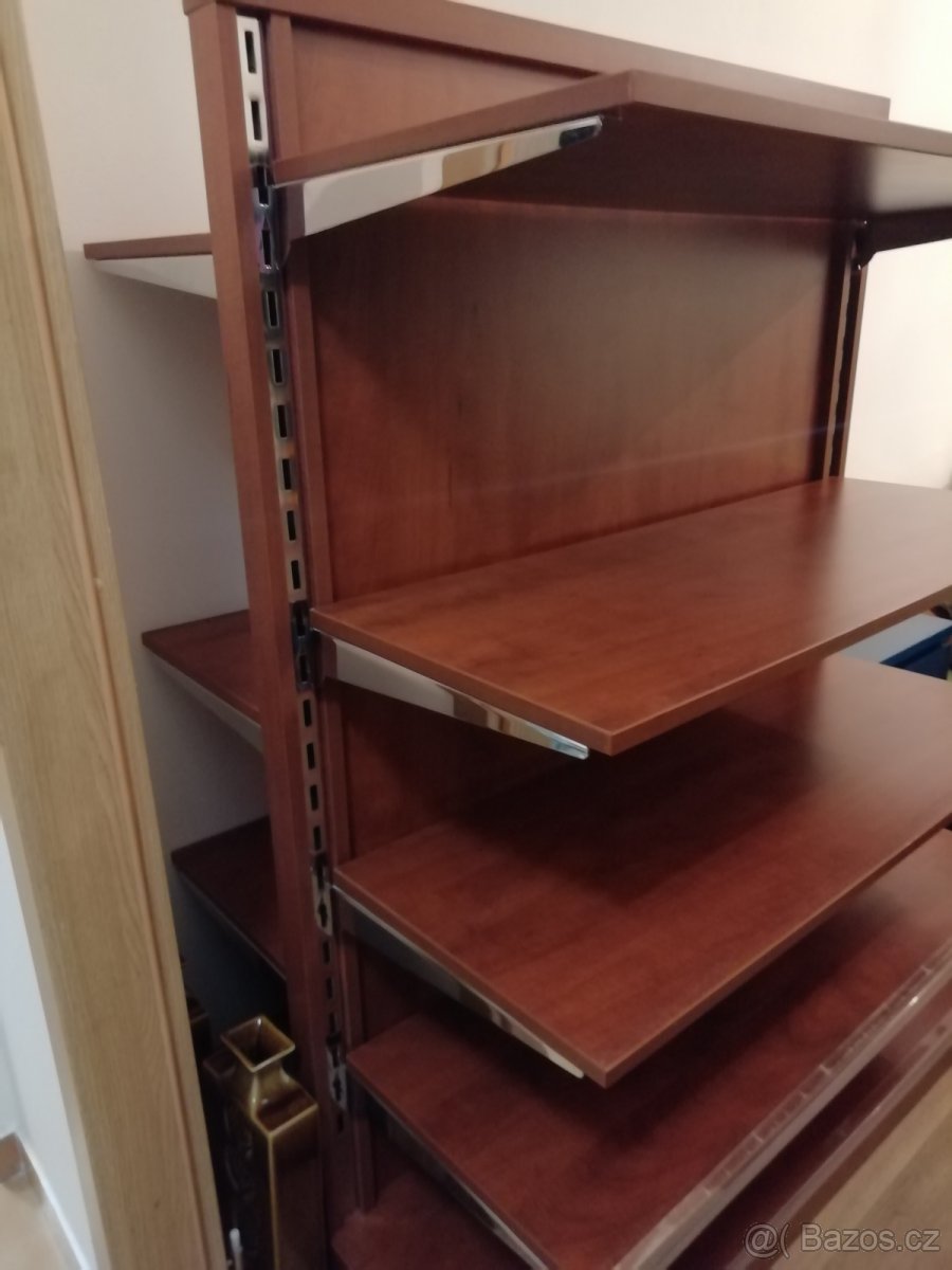 Regál - 3