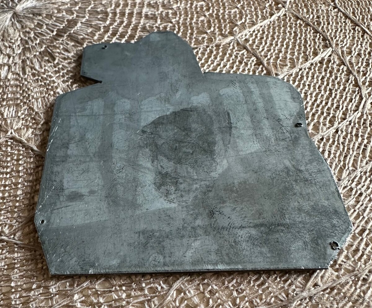 Stará kovová nějaká raznice - 3