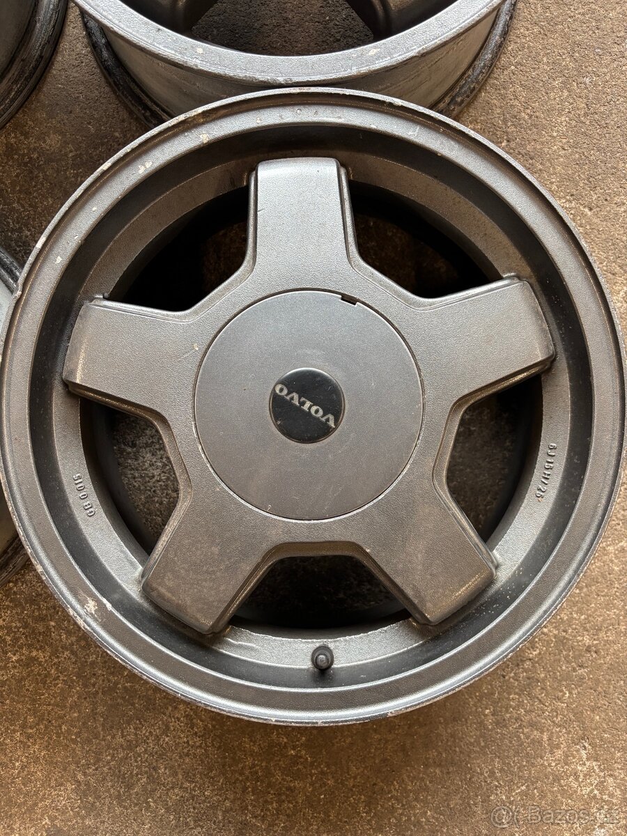 Alu disky original Volvo 15", 1ks-750,-Kč - 3