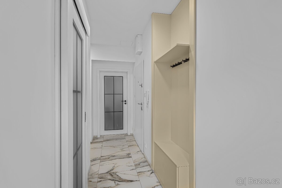 Prodej družstevního bytu o velikosti 3 + 1, Praha - Dejvice - 3