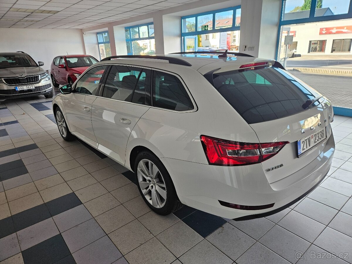 Superb 3 2.0 TDI 110KW - 3