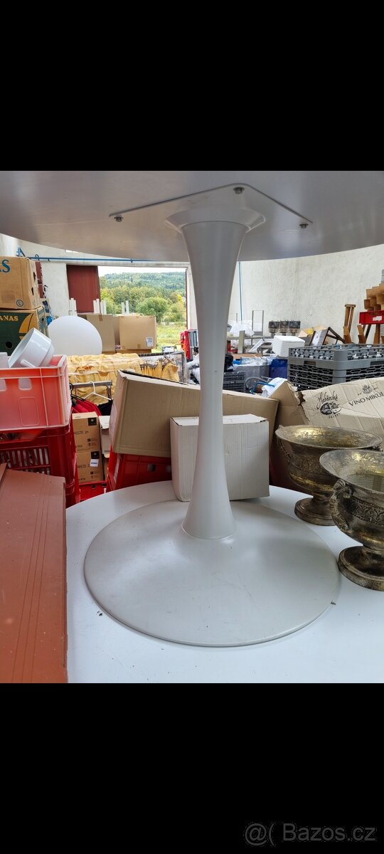 Stůl kulatý velký - 3