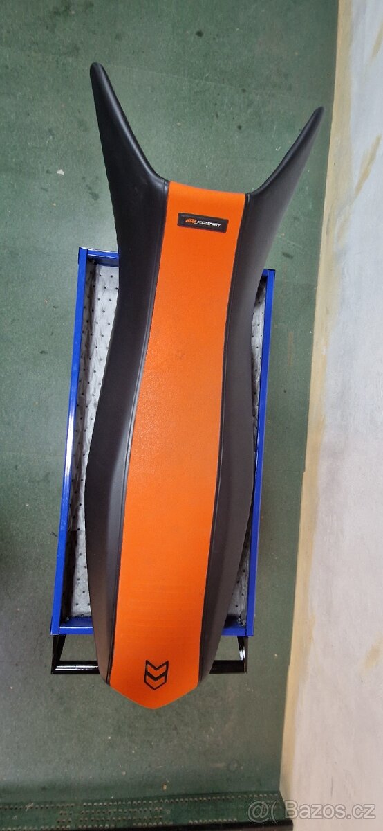 Sedlo KTM Powerparts - 3