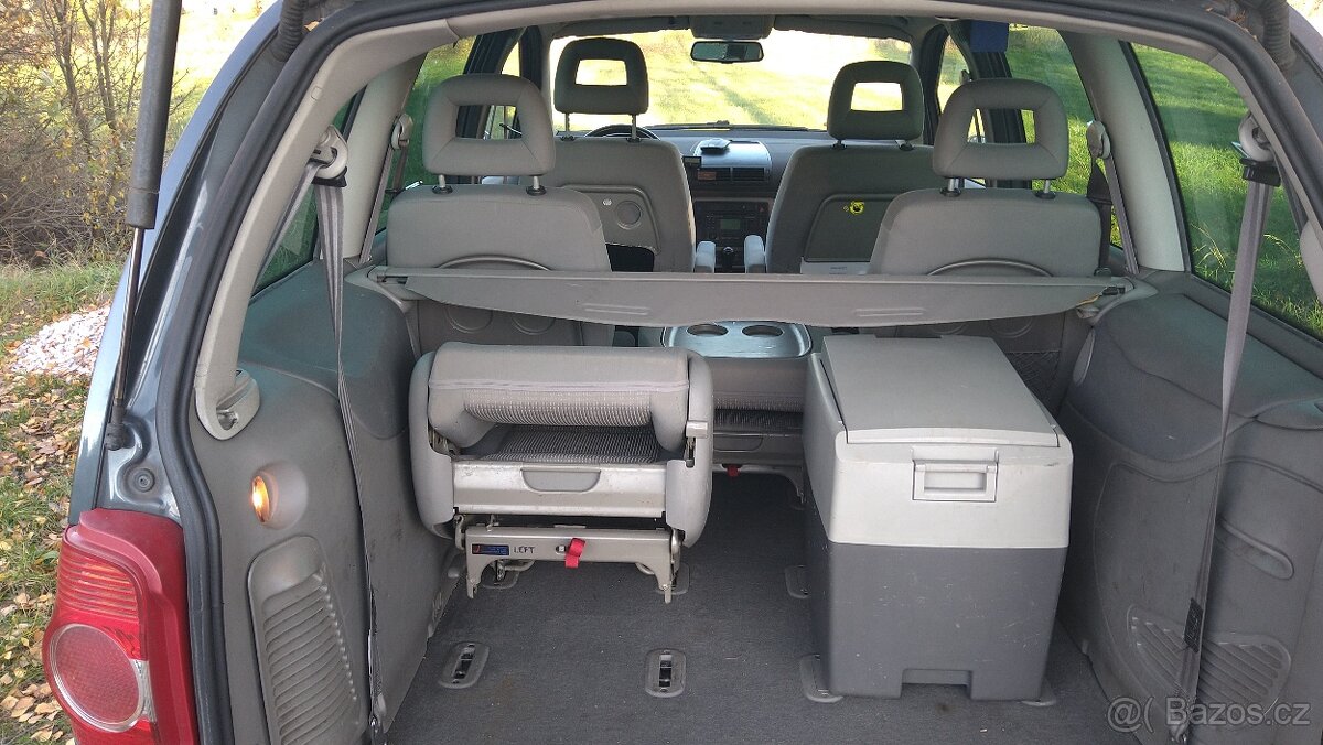 Volkswagen Sharan - 3