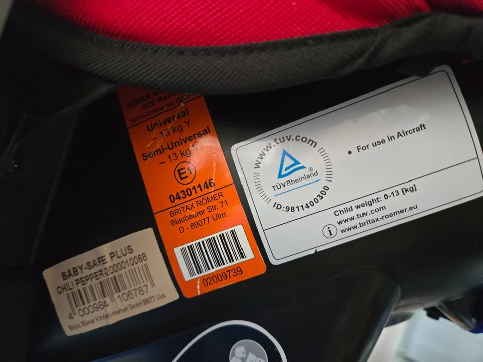 Dětská sedačka Britax Römer Baby + základna PC 5 000 Kč - 3