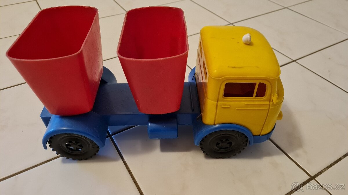 Retro nákladní auto - 3