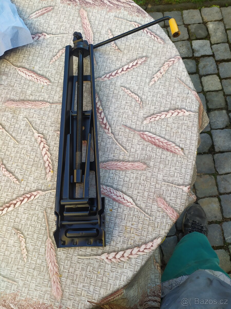 Hever na Sovětské vozy - 3