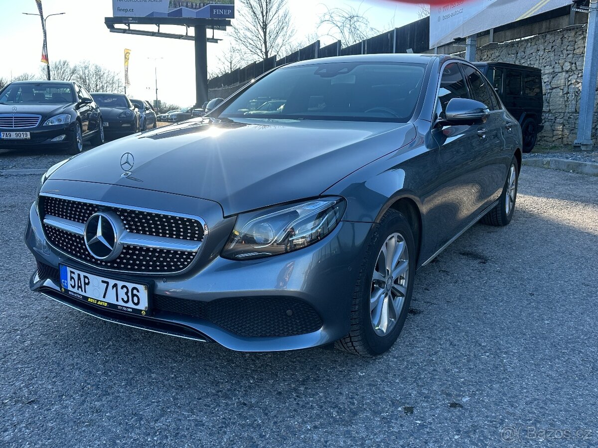 Mercedes-Benz E 220 2016 - 3