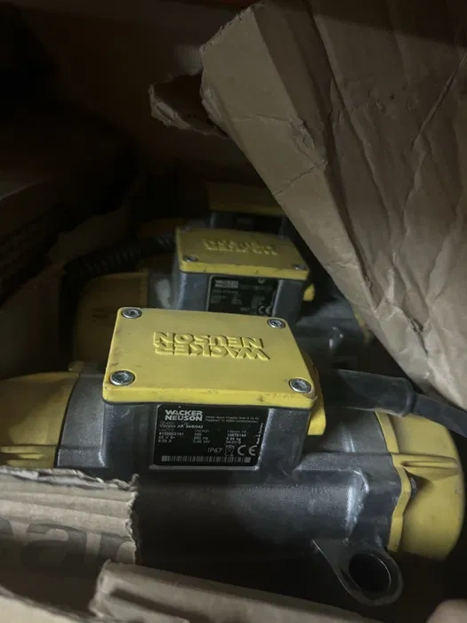 Nová sada príložných vibrátorov s prevodníkom Wacker - 3