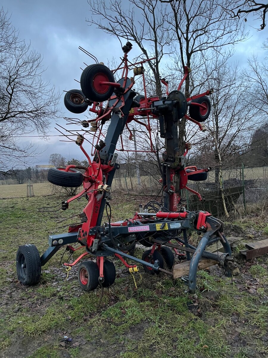 Obraceč sena 9 m - 3