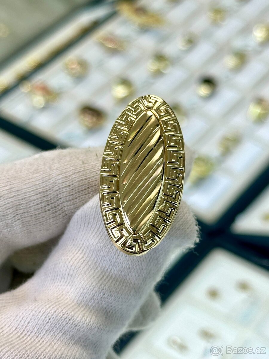 Zlatý prsten 3,16g - 3