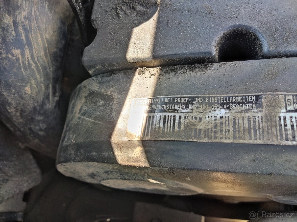 Náhradní díly Passat B6 combi - 3