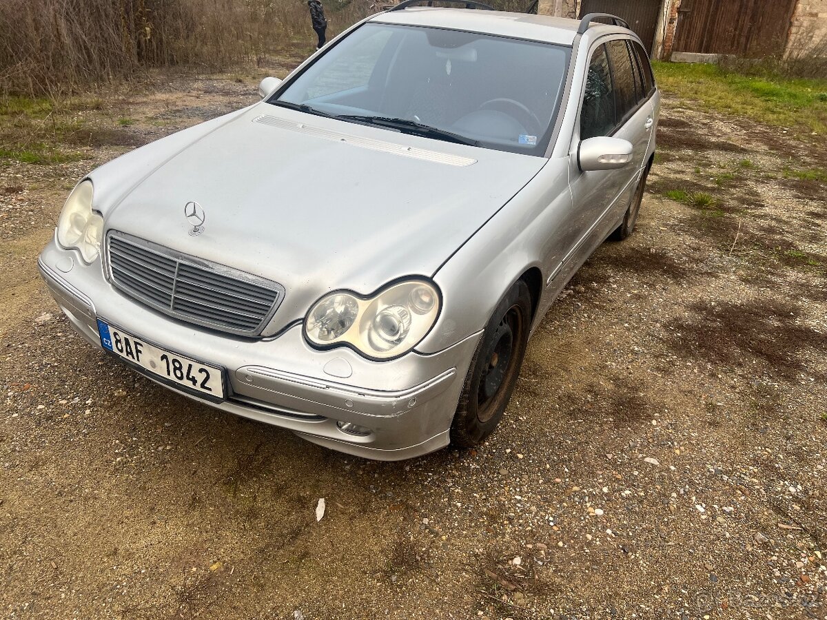 Mercedes-Benz C320 W203 (2002) – 6V - 3