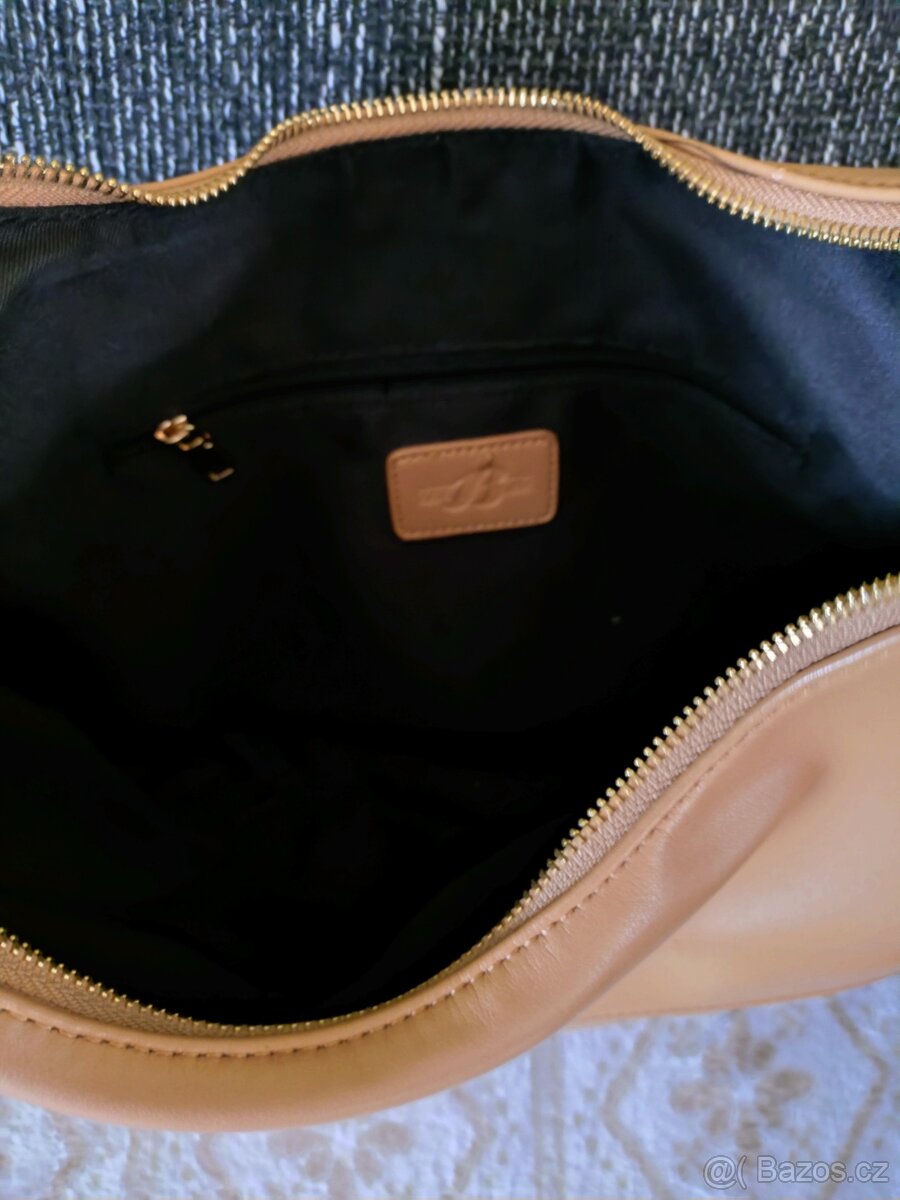 kabelka Baťa - 3