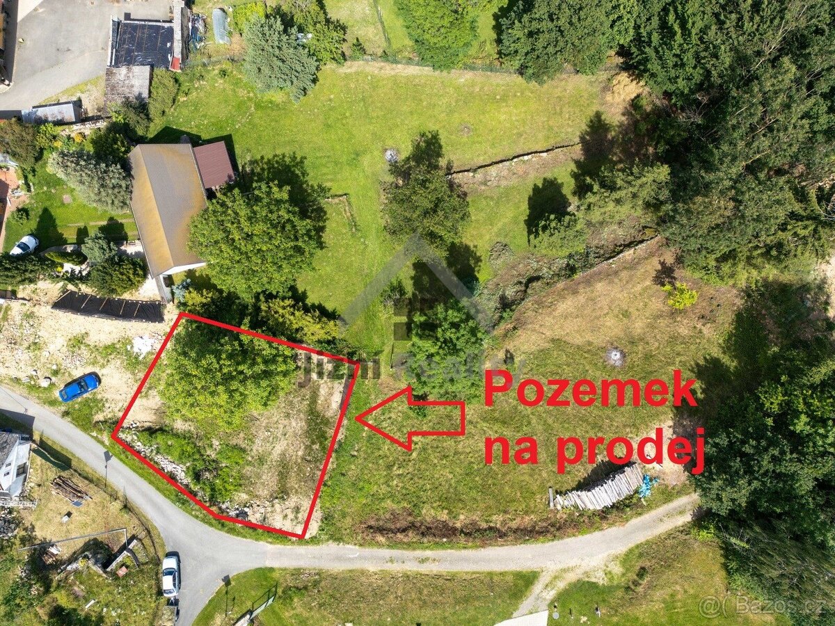 Stavební parcela 421 m2 v Horních Nakvasovicích - 3